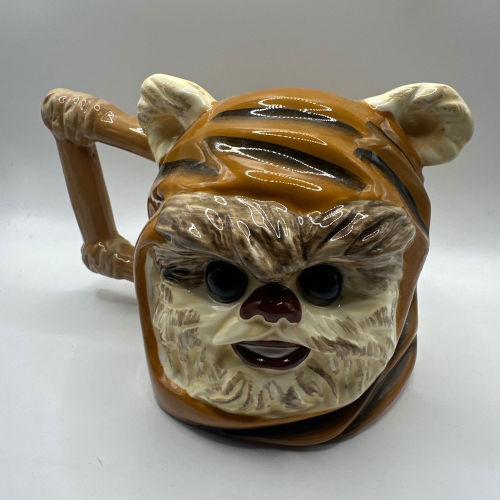 Star Wars Wicket Ewok Sculpted Ceramic Mug Andor 55740MZ-0717 Brown 3D Character